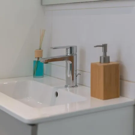 Apartment Sweet Aloha - Le Mourillon -host Toulon